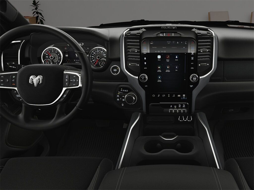 2025 Ram 1500 BIG HORN CREW CAB 4X4 5'7' BOX Kenosha WI