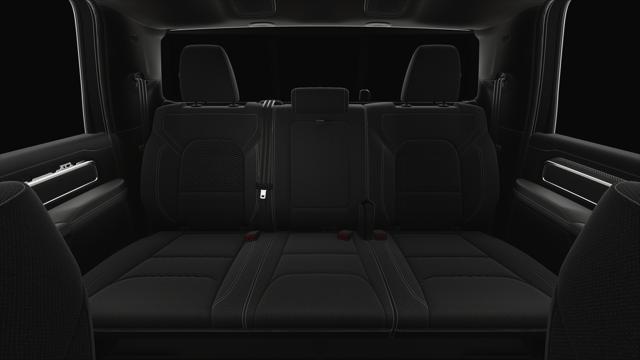 2025 Ram 1500 BIG HORN CREW CAB 4X4 5'7' BOX Racine WI