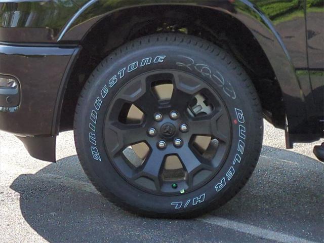 2025 Ram 1500 BIG HORN CREW CAB 4X4 5'7' BOX Racine WI