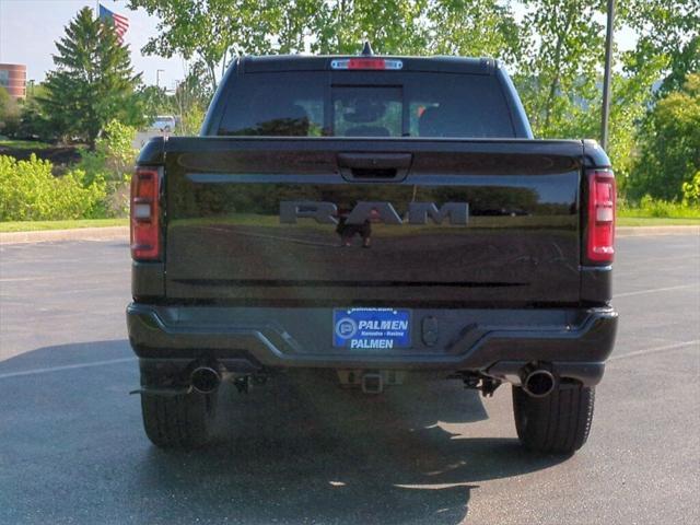 2025 Ram 1500 BIG HORN CREW CAB 4X4 5'7' BOX Racine WI