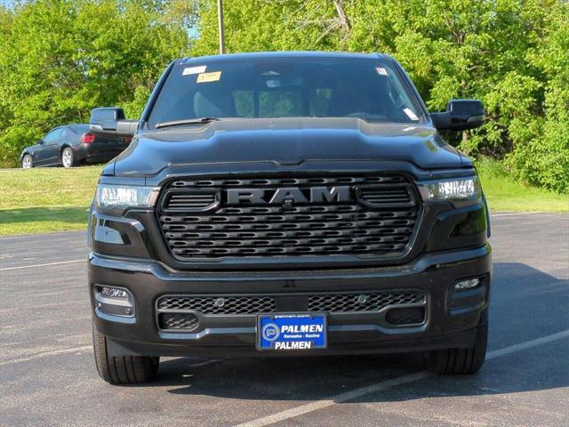 2025 Ram 1500 BIG HORN CREW CAB 4X4 5'7' BOX Racine WI