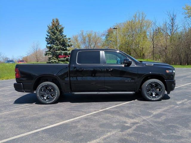 2025 Ram 1500 BIG HORN CREW CAB 4X4 5'7' BOX Racine WI