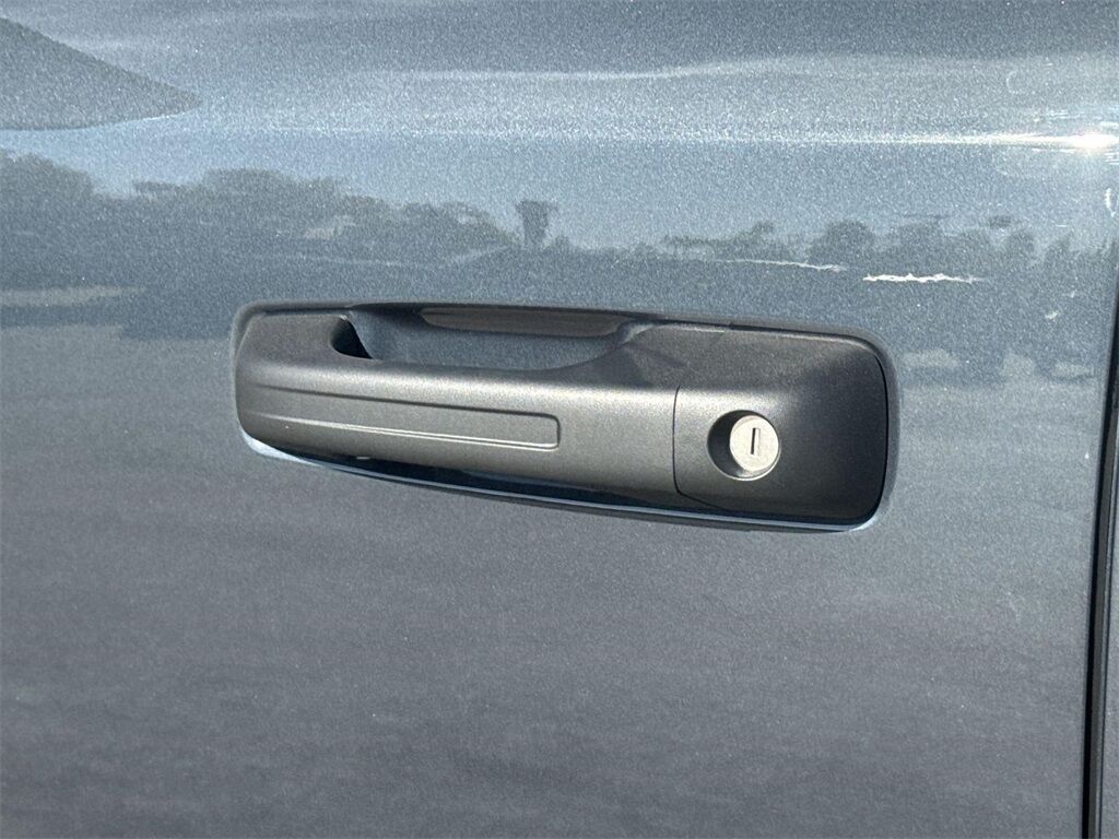 2025 Ram 1500 Big Horn/Lone Star Quincy MA