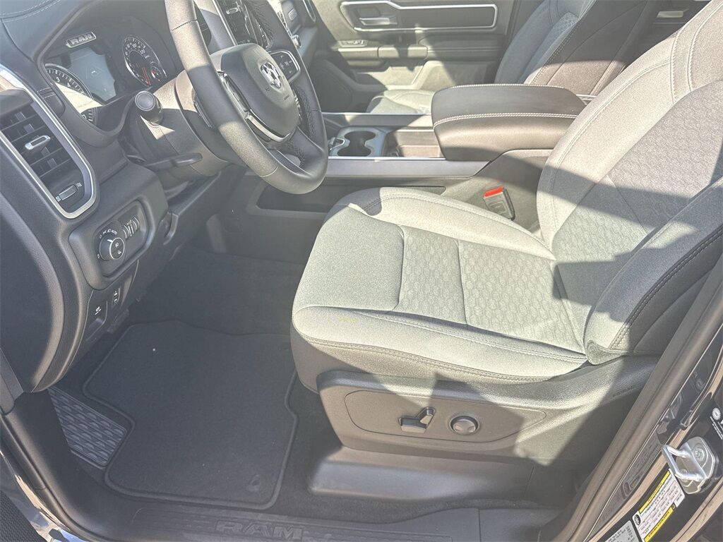 2025 Ram 1500 Big Horn/Lone Star Quincy MA