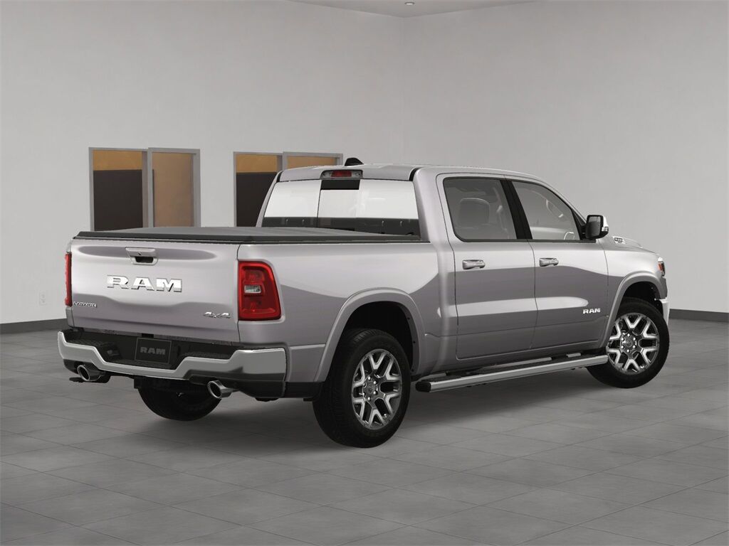 2025 Ram 1500 LARAMIE CREW CAB 4X4 5'7' BOX Kenosha WI