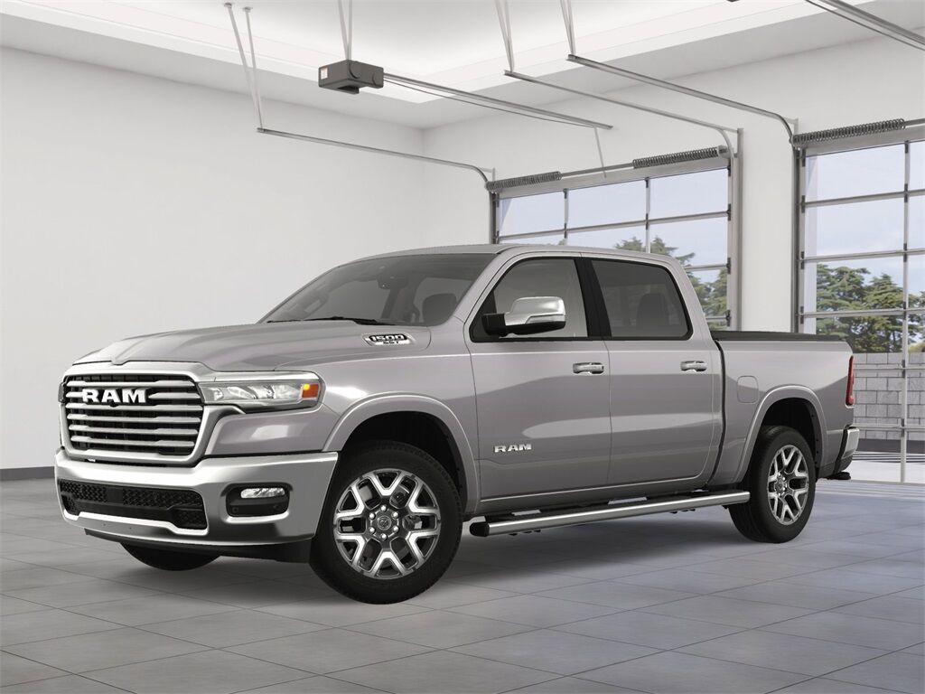 2025 Ram 1500 LARAMIE CREW CAB 4X4 5'7' BOX Kenosha WI