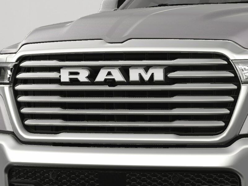 2025 Ram 1500 LARAMIE CREW CAB 4X4 5'7' BOX Kenosha WI