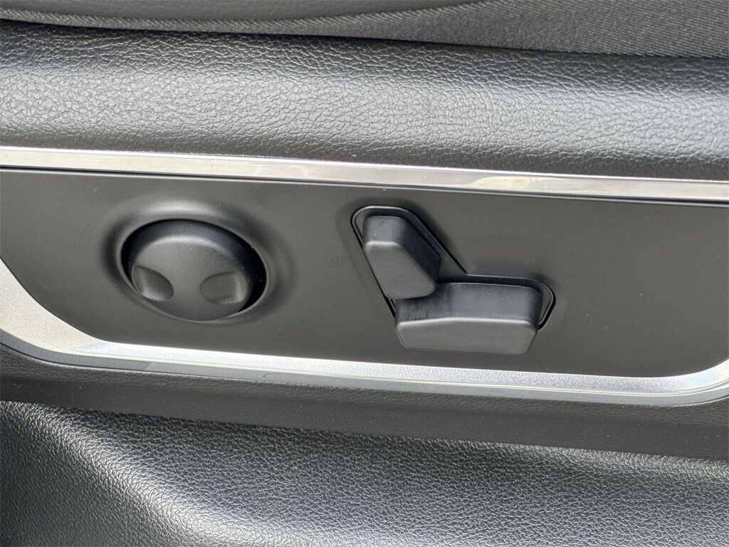 2025 Ram 1500 Laramie Quincy MA