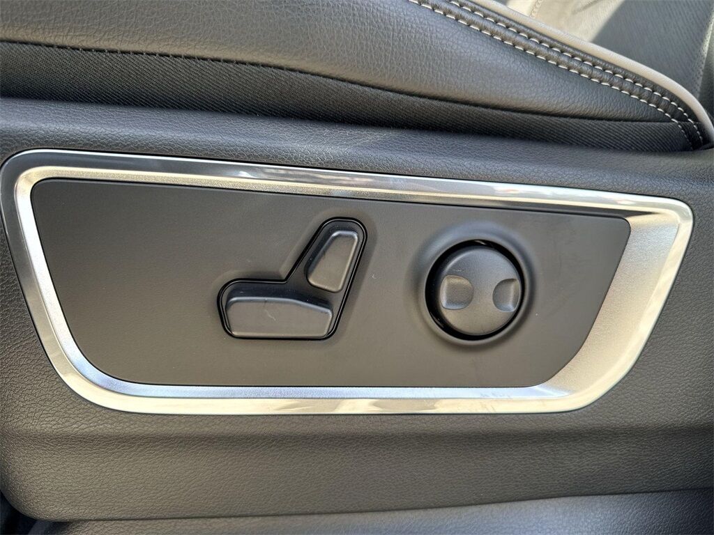 2025 Ram 1500 Laramie Quincy MA