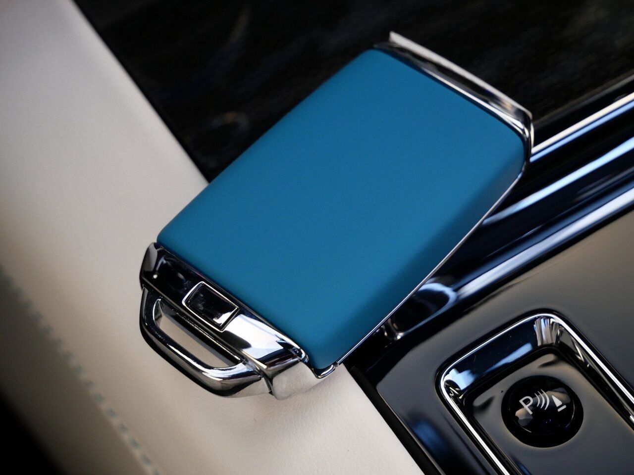 2025 Rolls-Royce Black Badge Spectre Lawrence KS