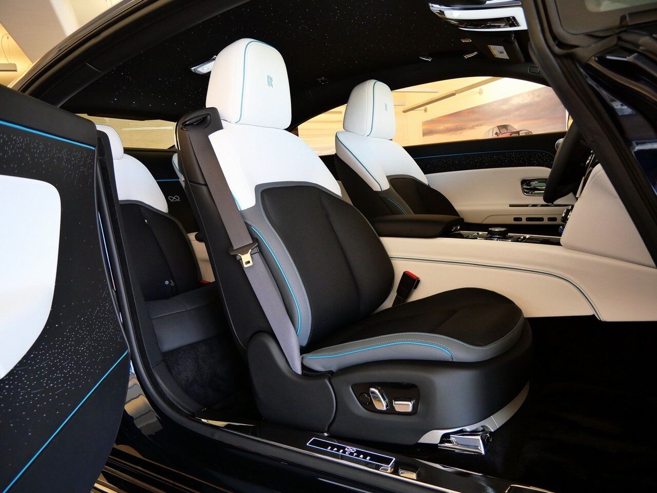 2025 Rolls-Royce Black Badge Spectre Lawrence KS