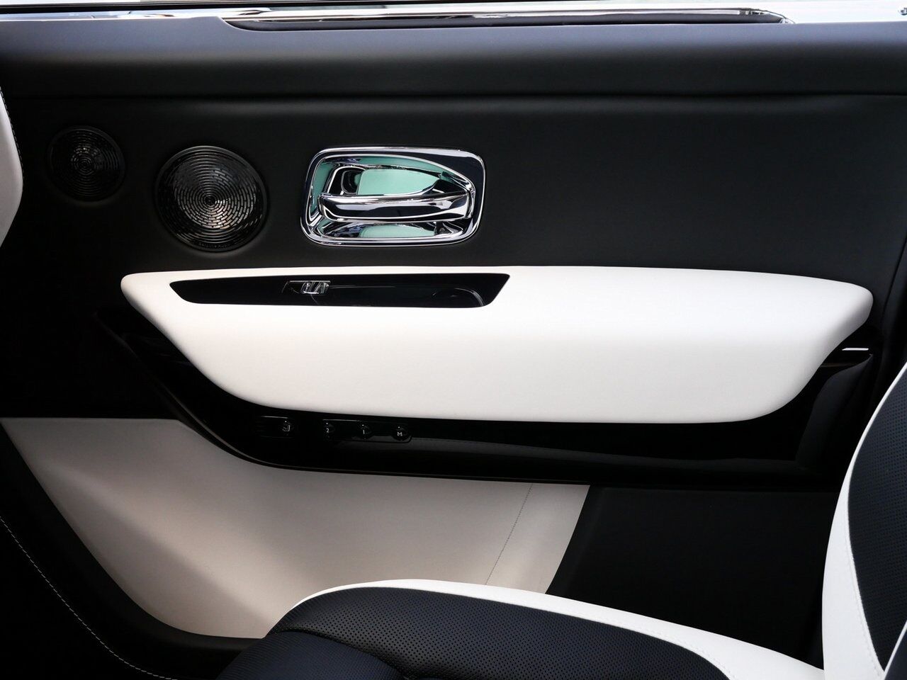 2025 Rolls-Royce Cullinan Lawrence KS