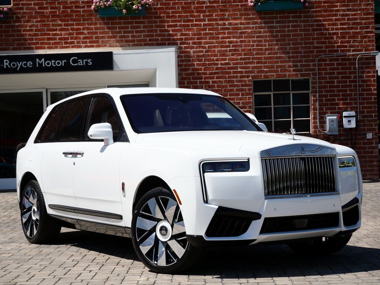 2025 Rolls-Royce Cullinan Lawrence KS
