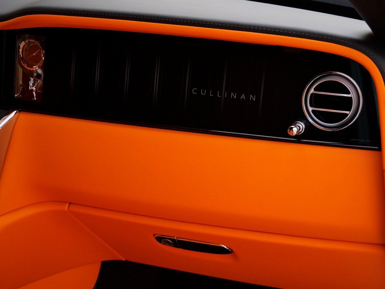 2025 Rolls-Royce Cullinan Lawrence KS