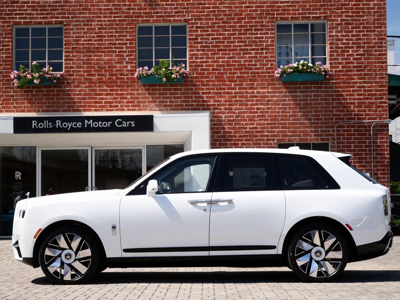 2025 Rolls-Royce Cullinan