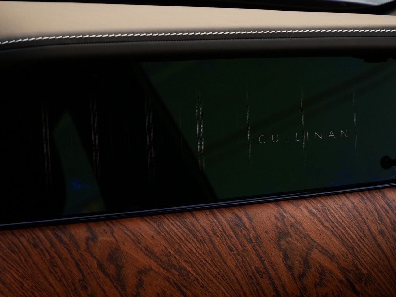 2025 Rolls-Royce Cullinan Lawrence KS