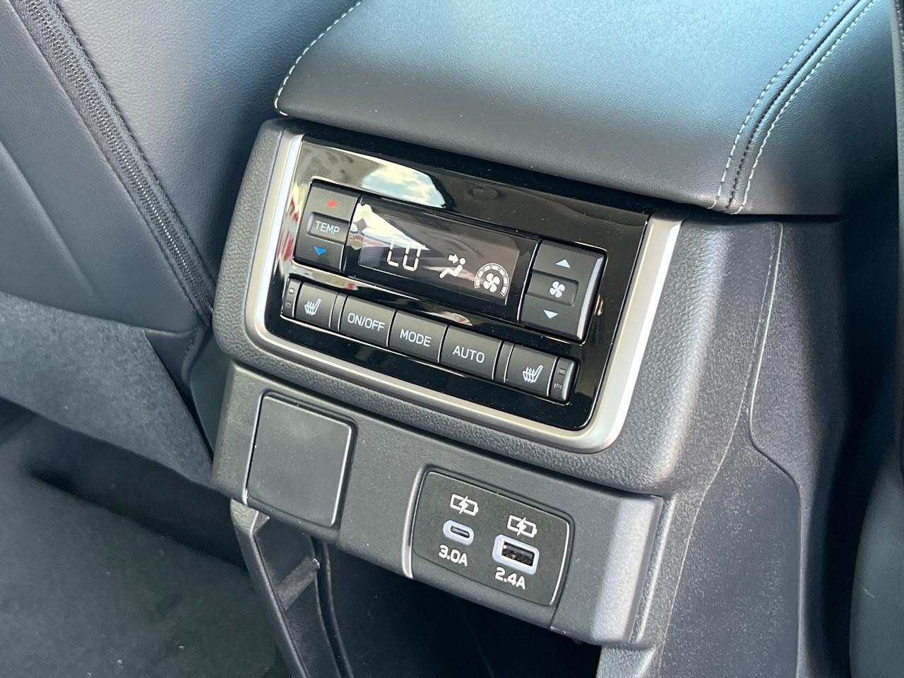 2025 Subaru Ascent Limited Hagerstown MD