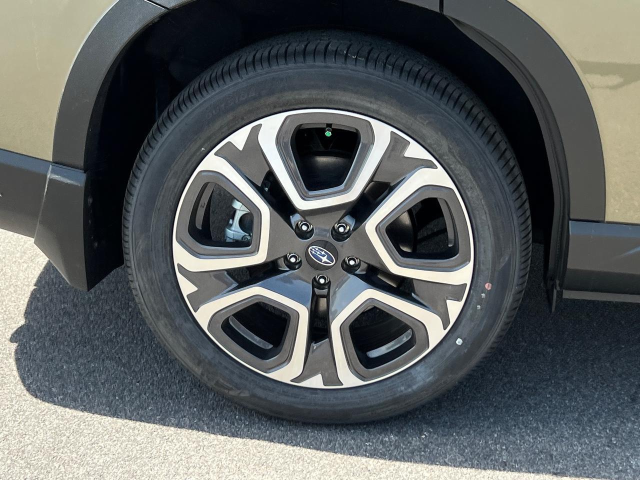 2025 Subaru Ascent Limited Hagerstown MD