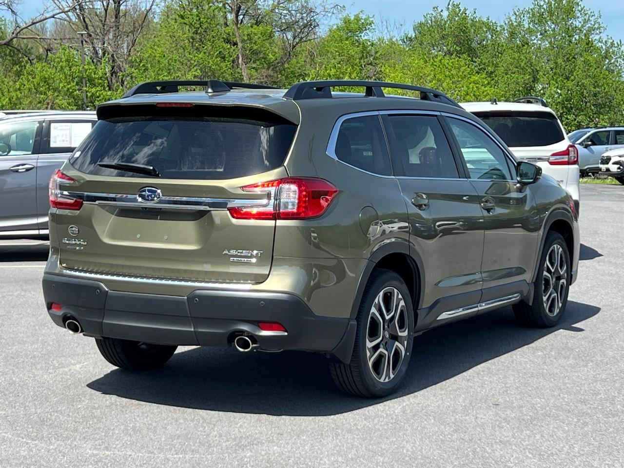 2025 Subaru Ascent Limited Hagerstown MD