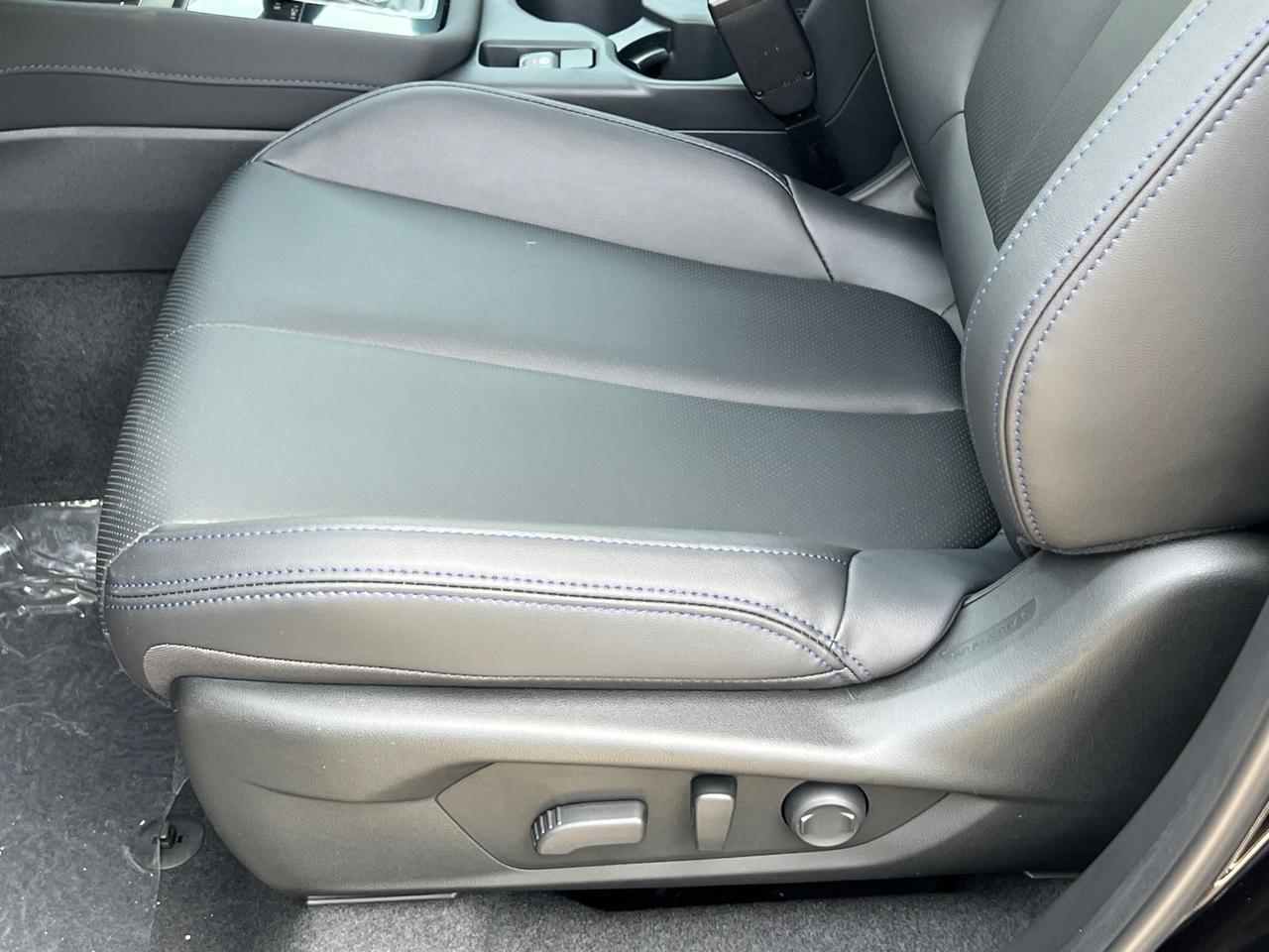 2025 Subaru Forester Hybrid Limited Hagerstown MD