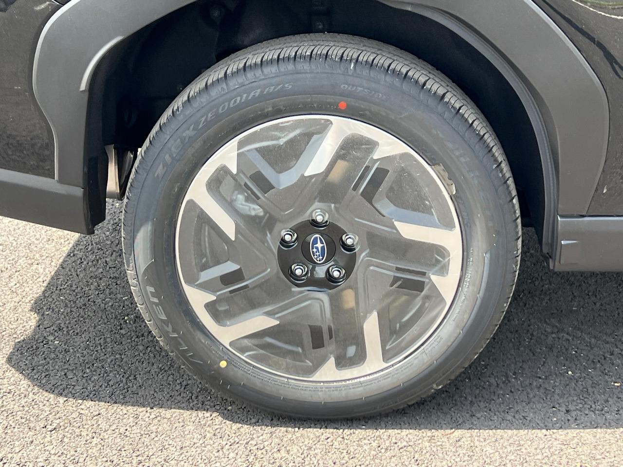 2025 Subaru Forester Hybrid Limited Hagerstown MD