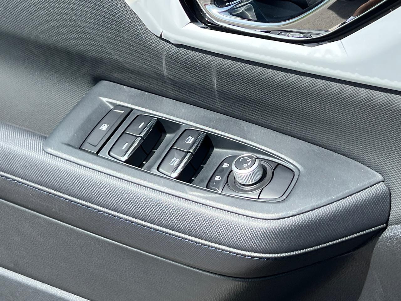 2025 Subaru Forester Hybrid Limited Hagerstown MD