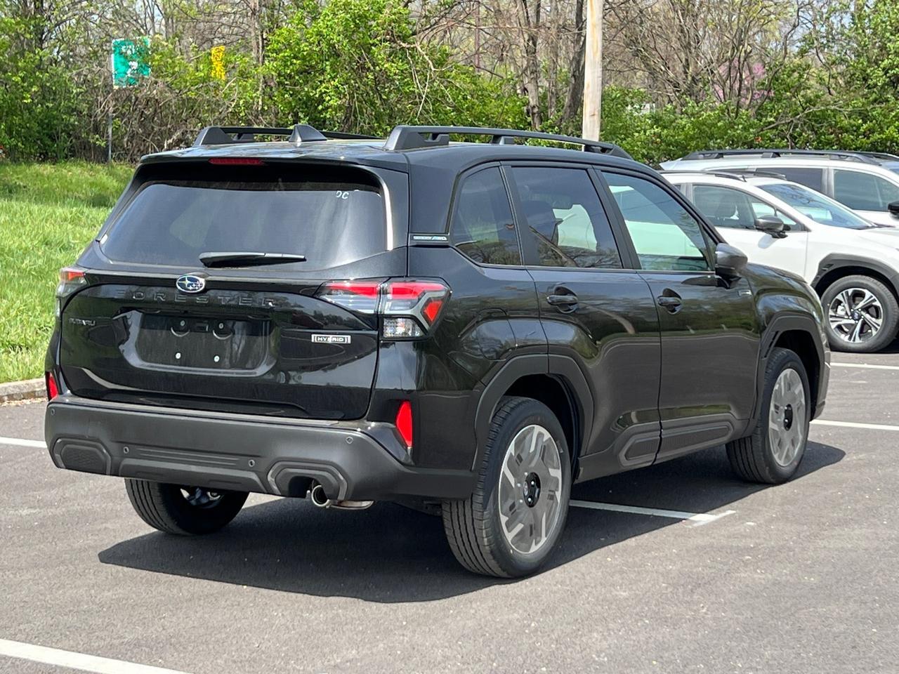 2025 Subaru Forester Hybrid Limited Hagerstown MD