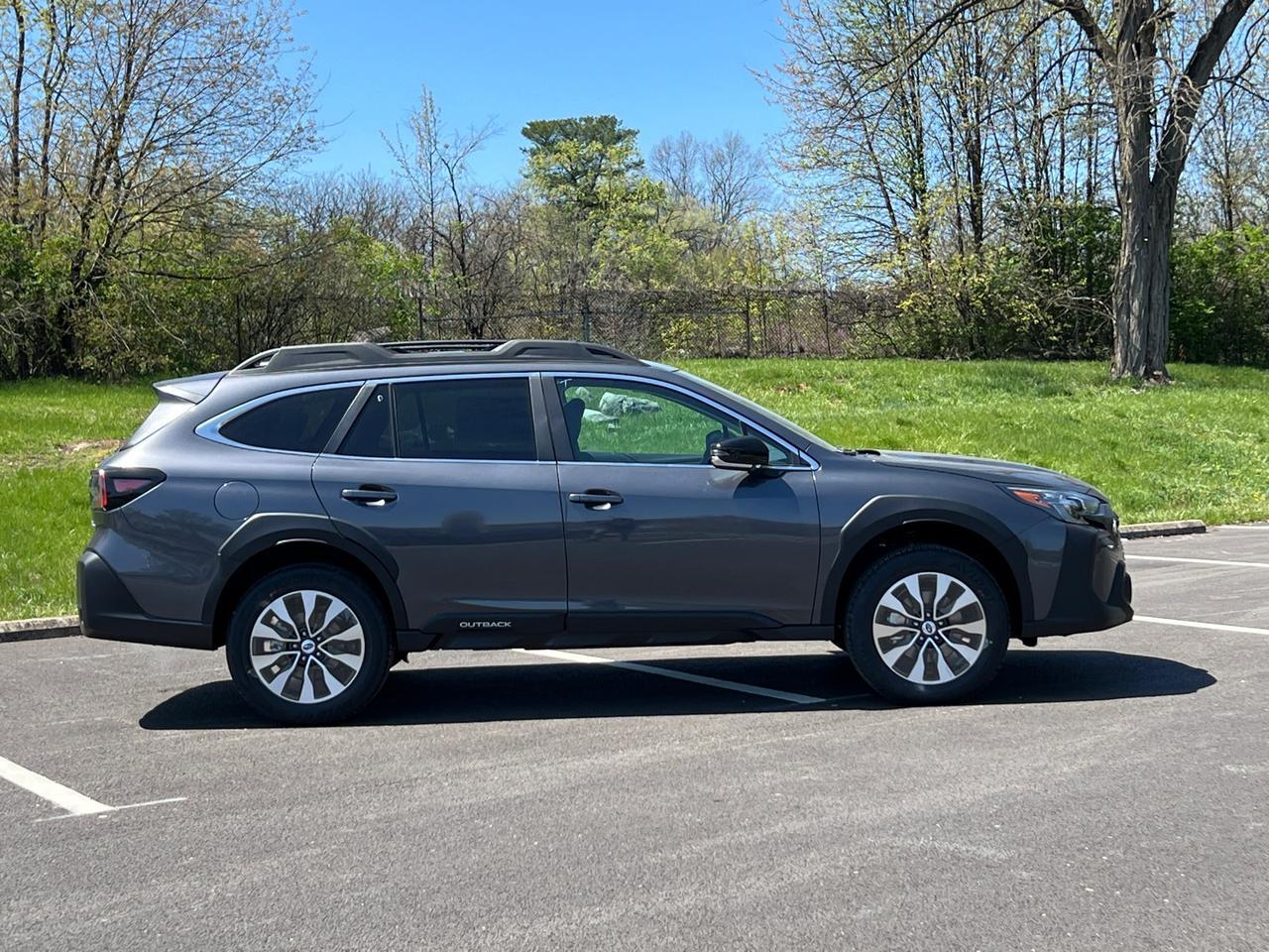 2025 Subaru Outback Limited Hagerstown MD