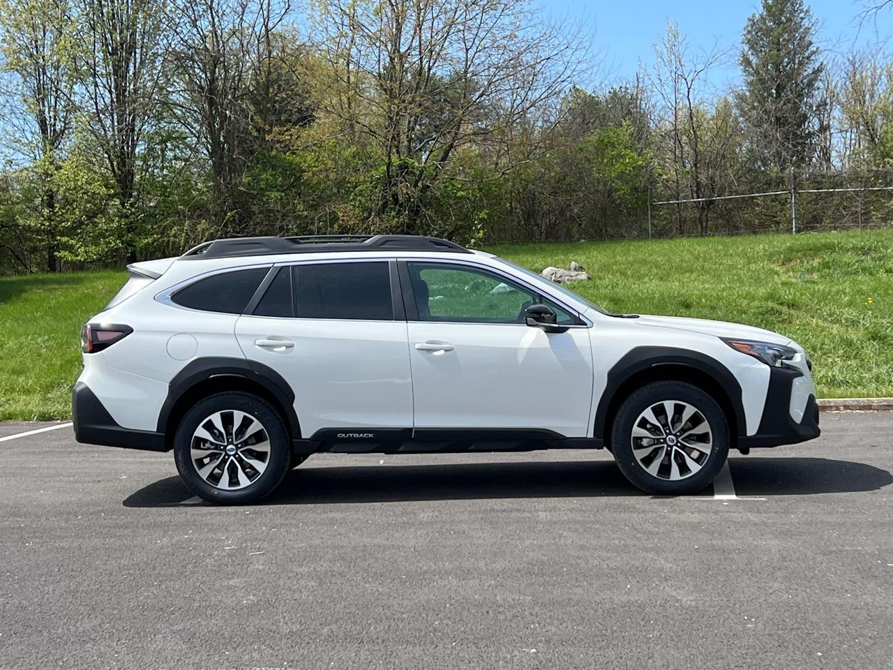 2025 Subaru Outback Limited Hagerstown MD
