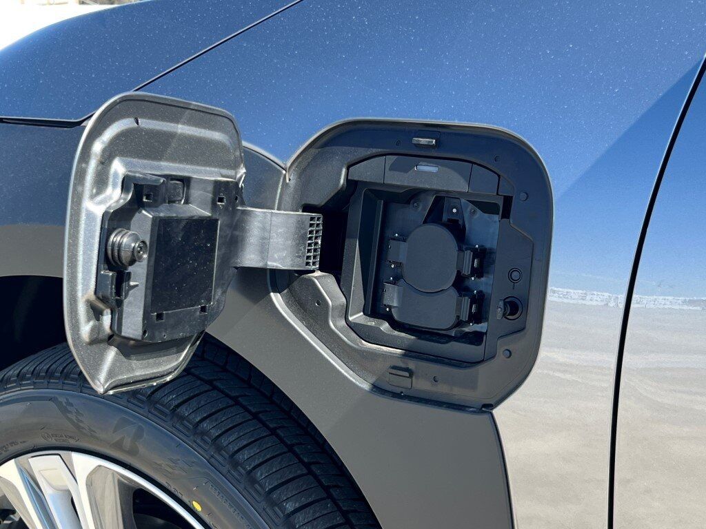 2025 Subaru Solterra Limited Springfield VA