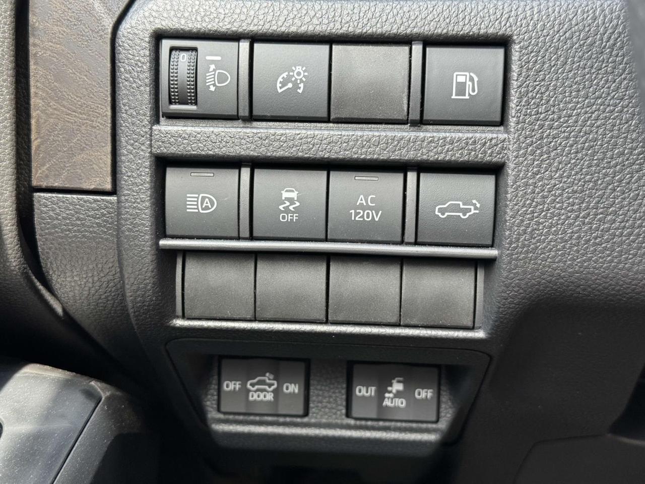 2025 Toyota Tacoma Hybrid Limited Fredericksburg VA