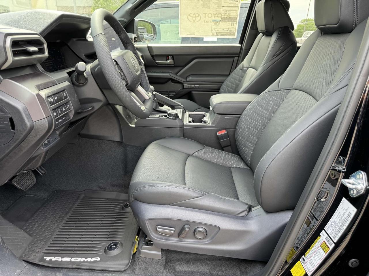 2025 Toyota Tacoma Hybrid TRD Off Road Fredericksburg VA