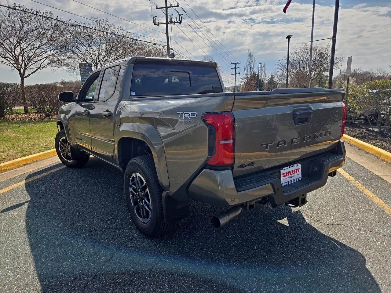 2025 Toyota Tacoma Hybrid TRD Sport Stafford VA