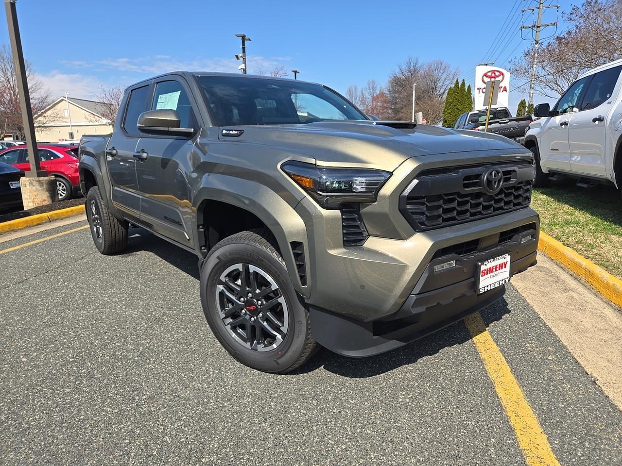 2025 Toyota Tacoma Hybrid TRD Sport