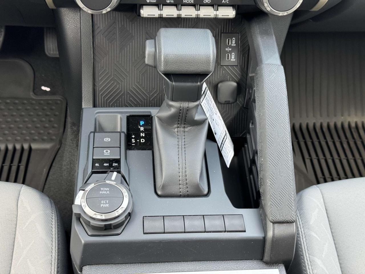 2025 Toyota Tacoma SR5 Fredericksburg VA