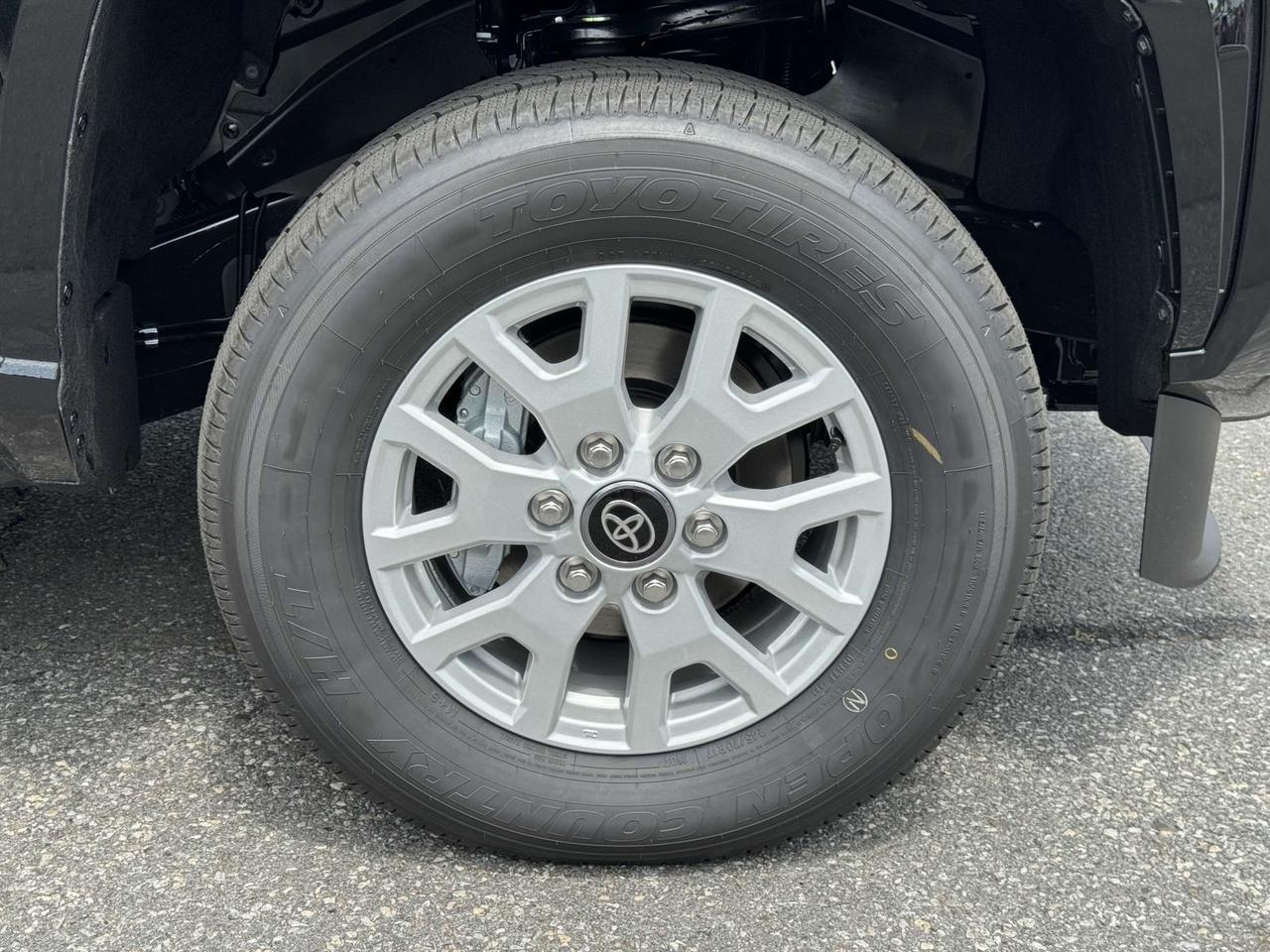 2025 Toyota Tacoma SR5 Fredericksburg VA