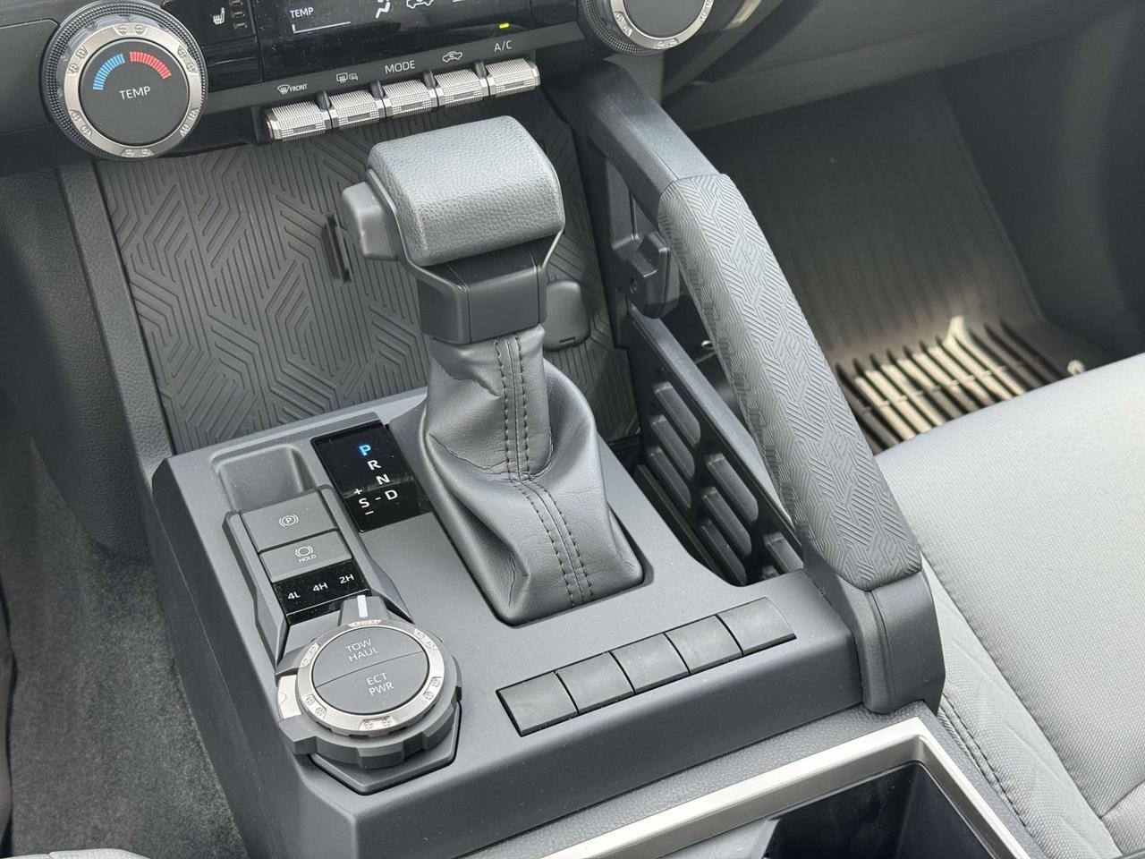 2025 Toyota Tacoma SR5 Fredericksburg VA