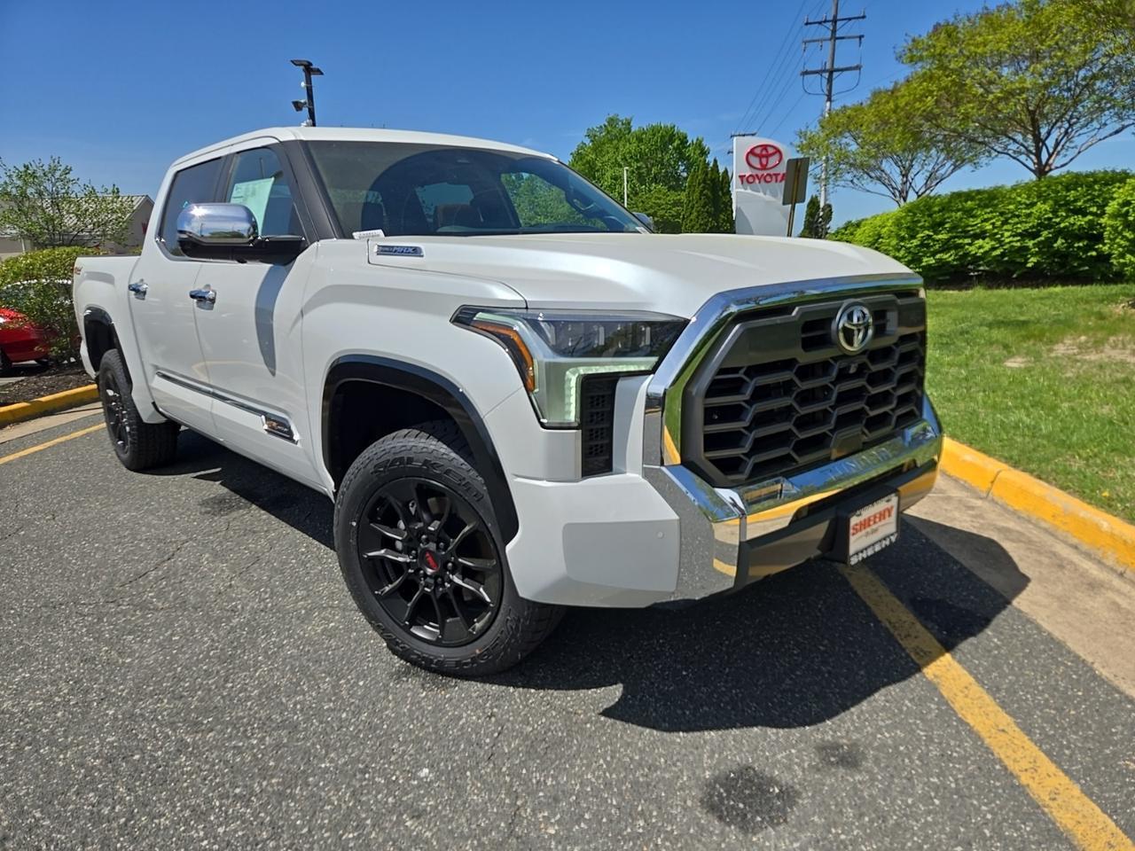 2025 Toyota Tundra Hybrid 1794 Edition
