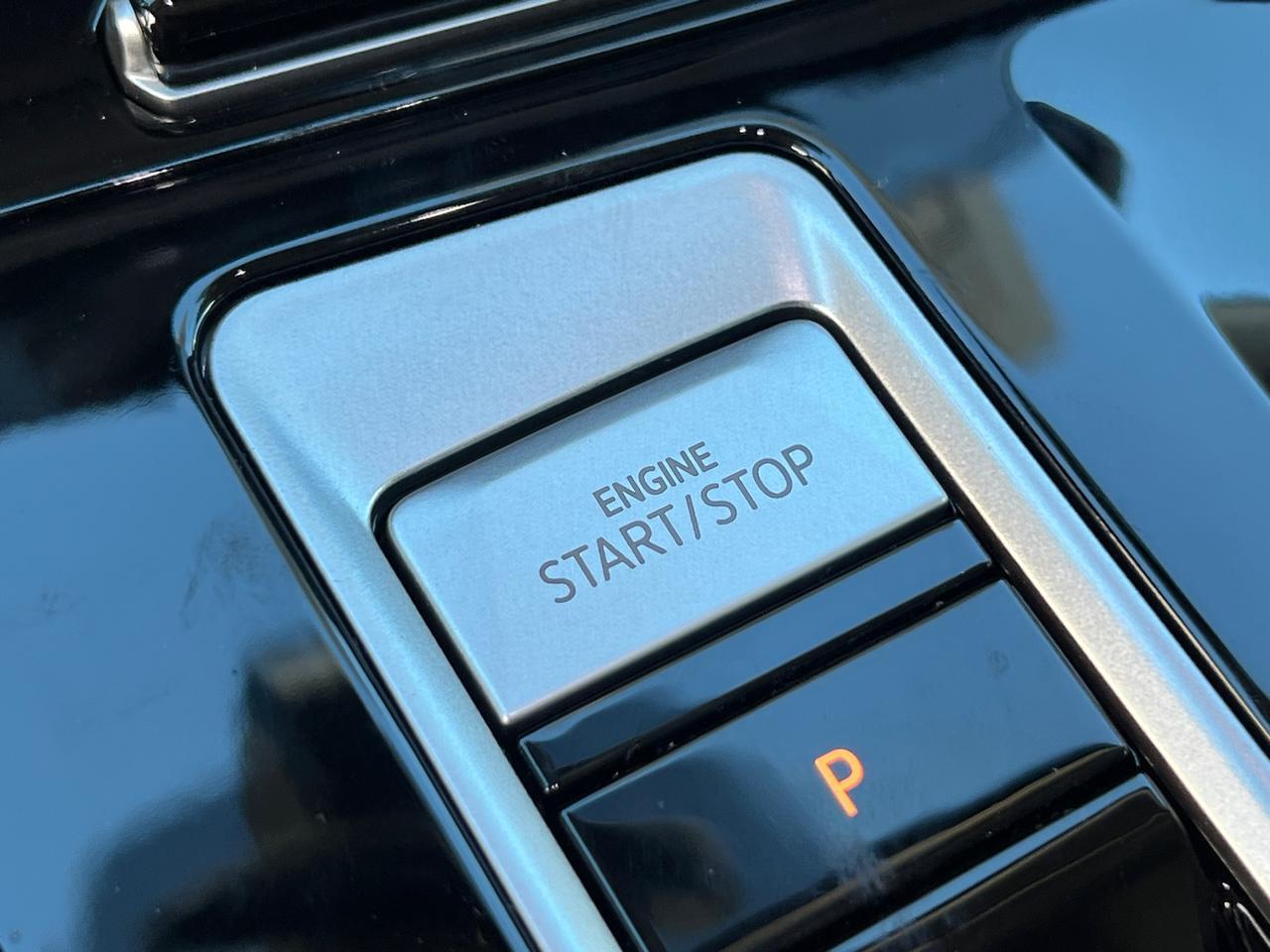 2025 Volkswagen Atlas 2.0T Peak Edition SE Hagerstown MD