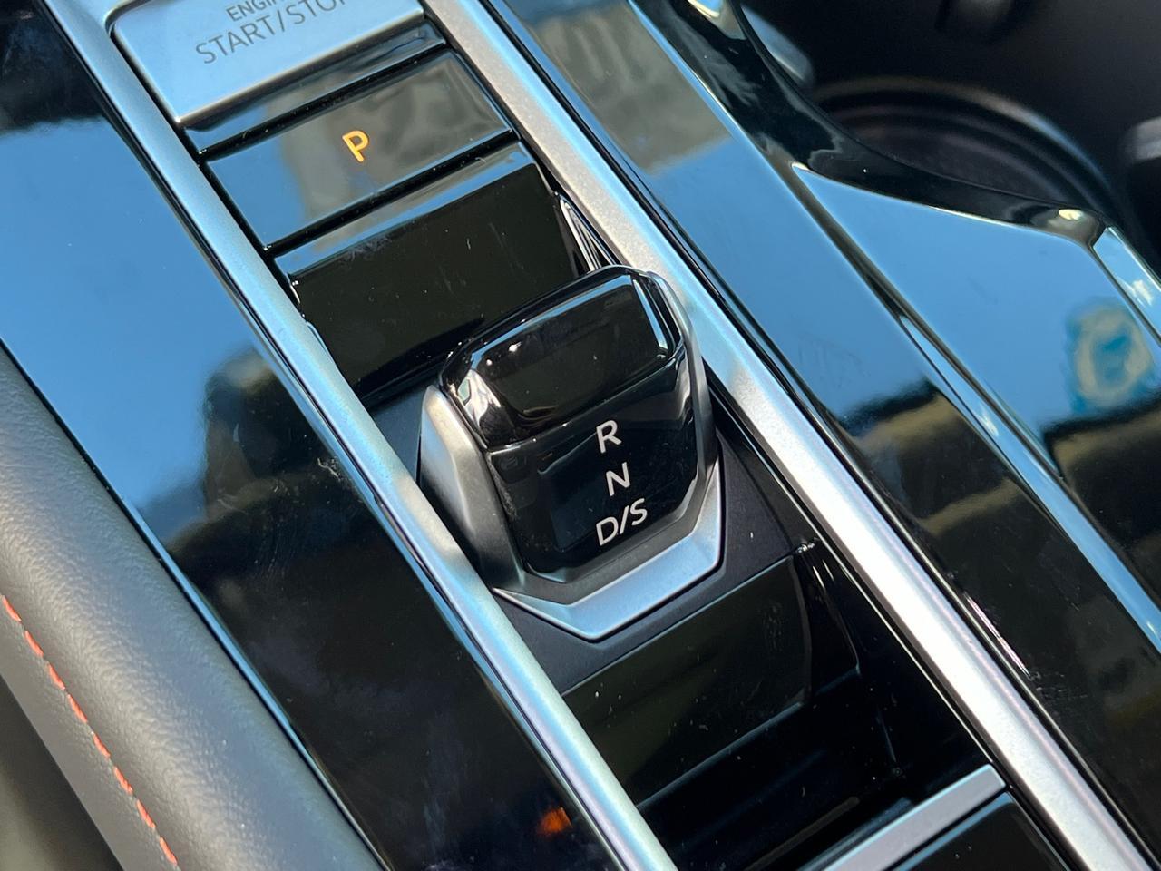 2025 Volkswagen Atlas 2.0T Peak Edition SE Hagerstown MD