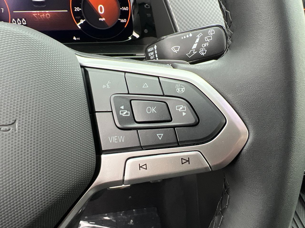 2025 Volkswagen Atlas 2.0T Peak Edition SE Hagerstown MD