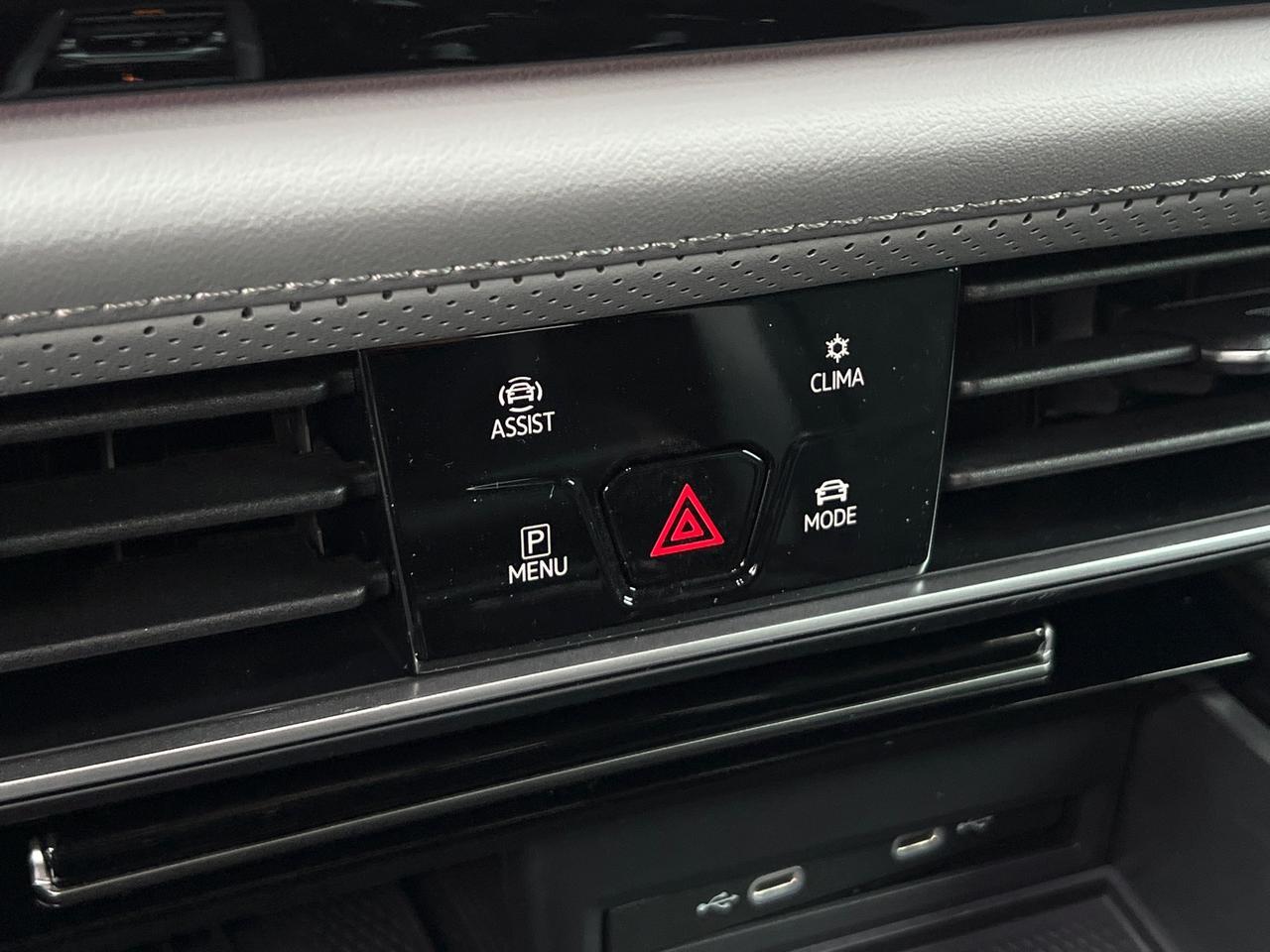 2025 Volkswagen Atlas 2.0T Peak Edition SE Hagerstown MD