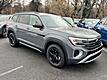 2025 Volkswagen Atlas 2.0T Peak Edition SE