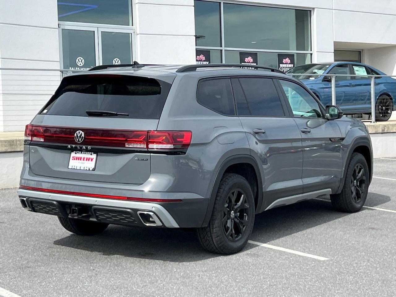 2025 Volkswagen Atlas 2.0T Peak Edition SE Hagerstown MD