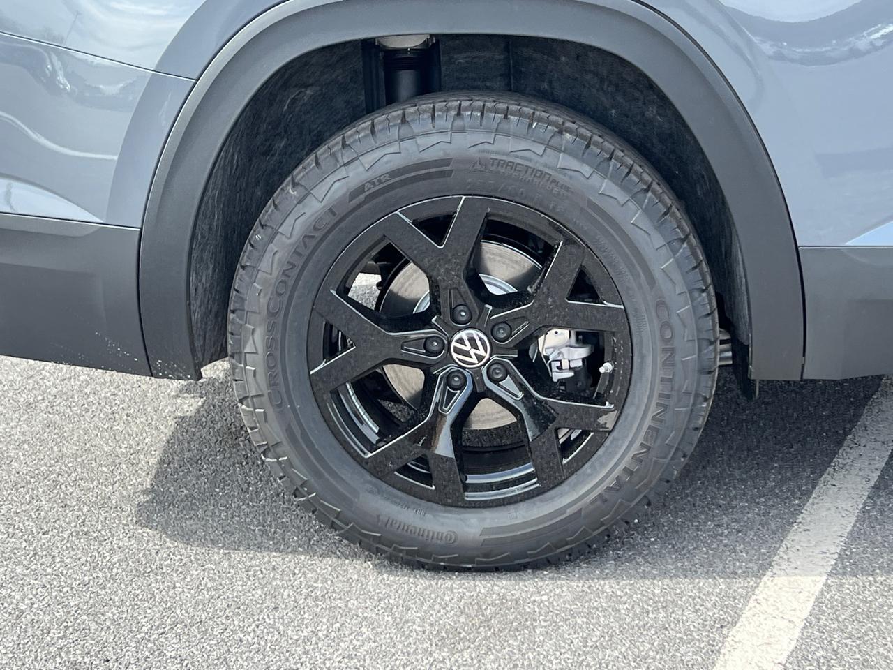 2025 Volkswagen Atlas 2.0T Peak Edition SE Hagerstown MD