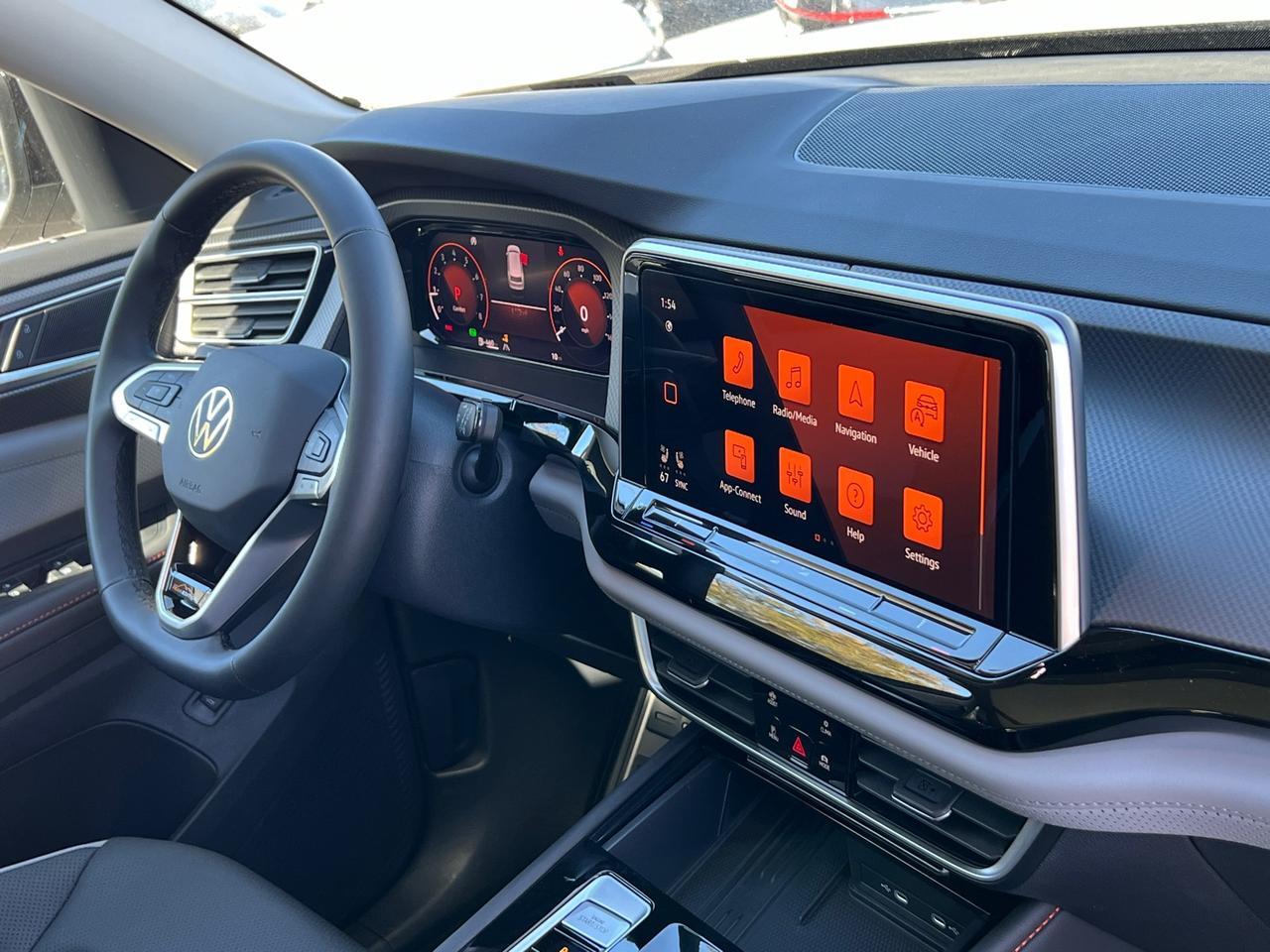 2025 Volkswagen Atlas 2.0T Peak Edition SE Hagerstown MD