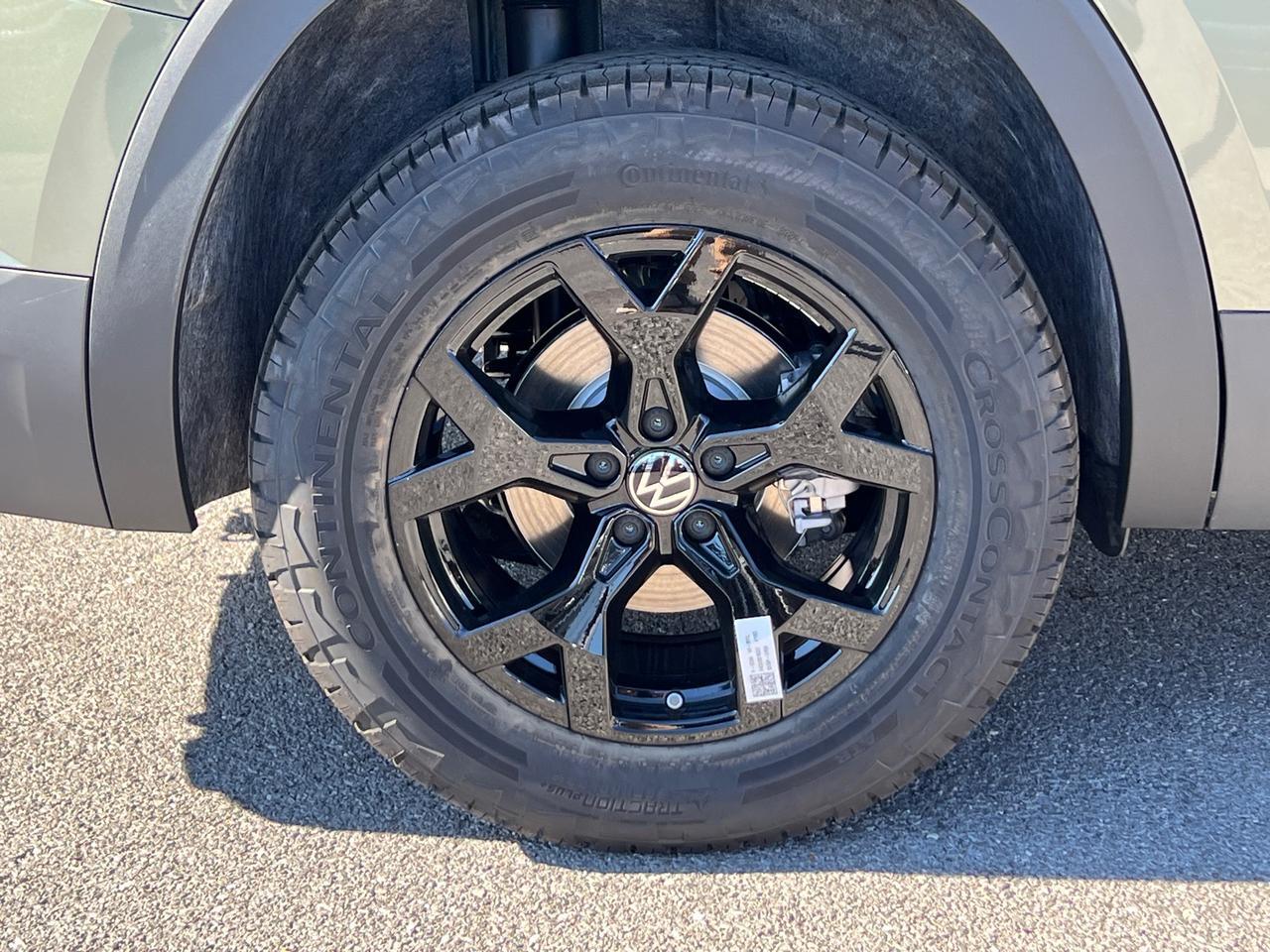 2025 Volkswagen Atlas 2.0T Peak Edition SE Hagerstown MD