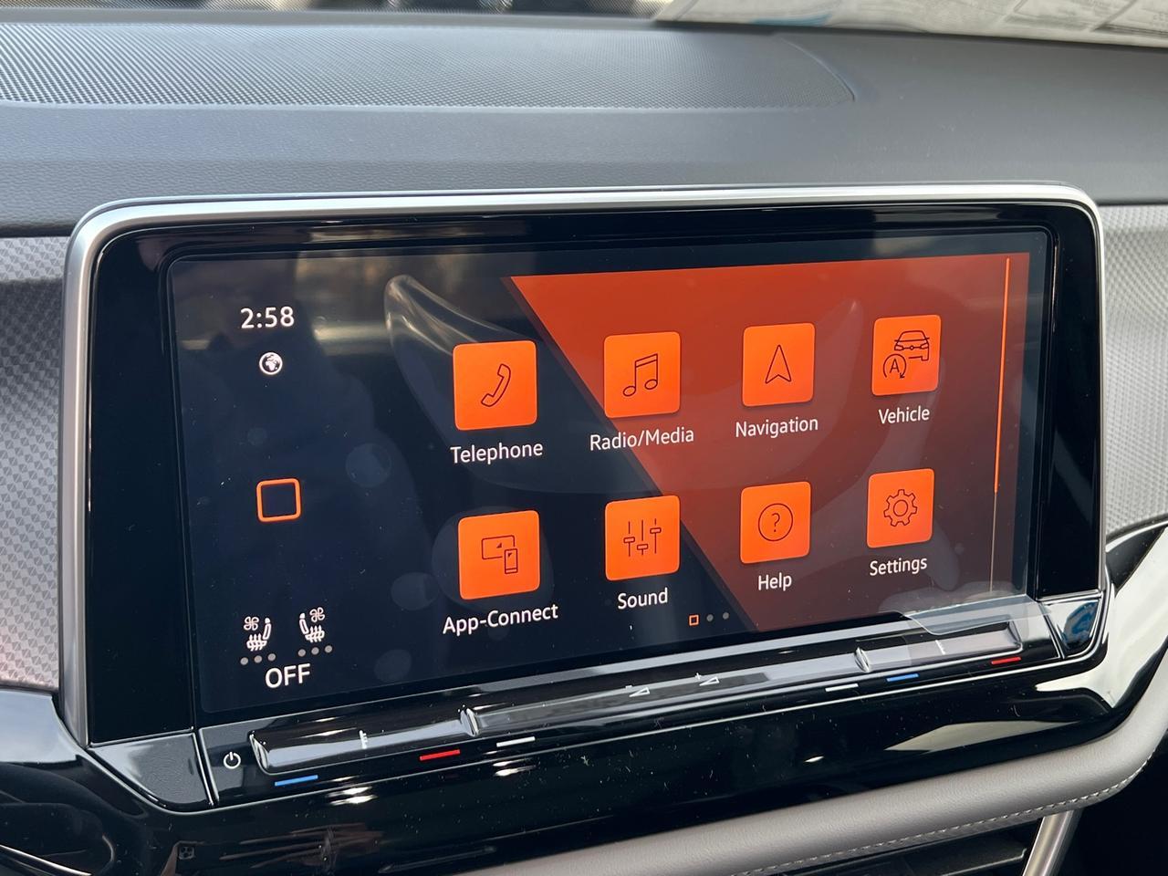 2025 Volkswagen Atlas 2.0T Peak Edition SE Hagerstown MD