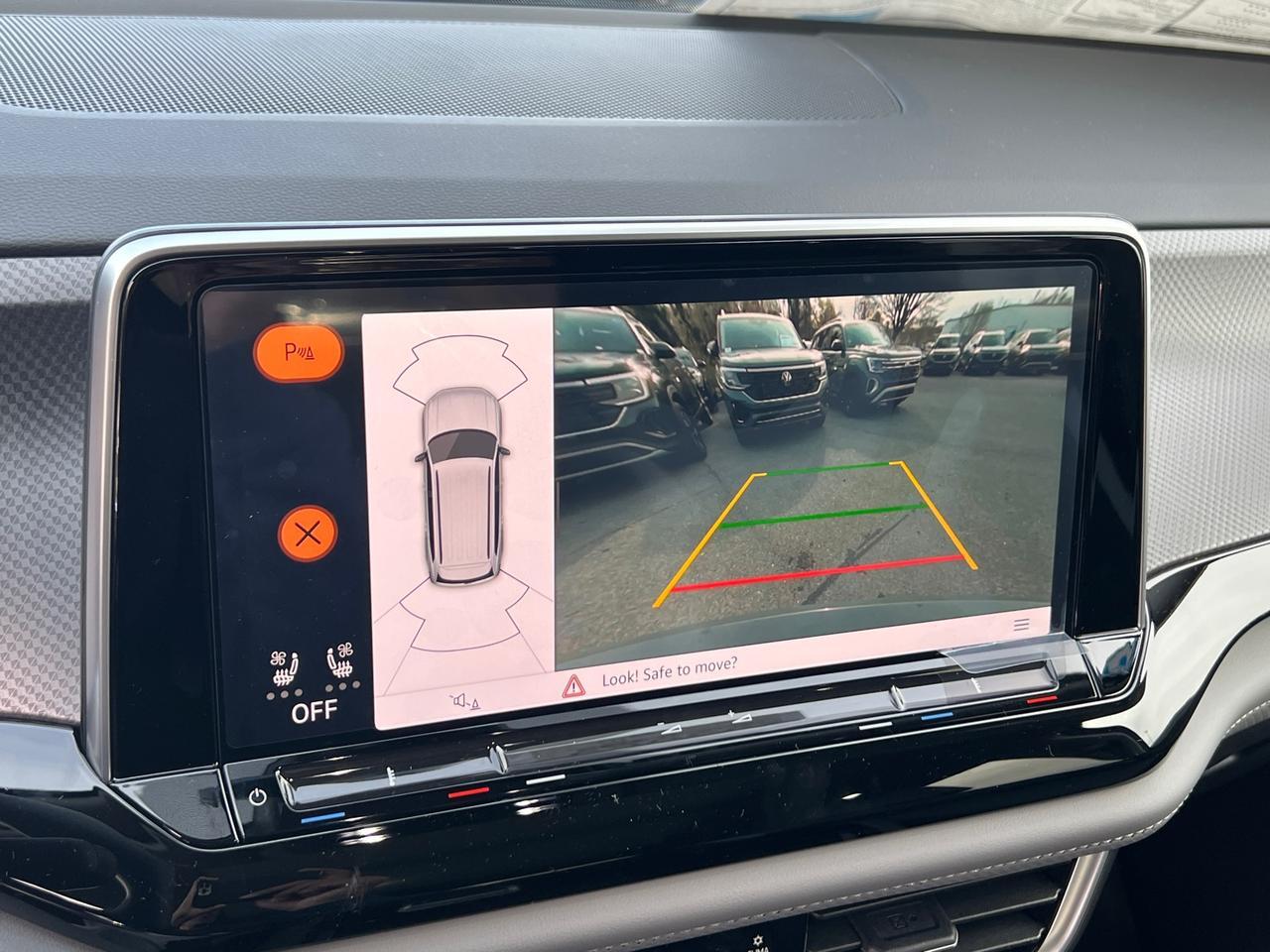 2025 Volkswagen Atlas 2.0T Peak Edition SE Hagerstown MD