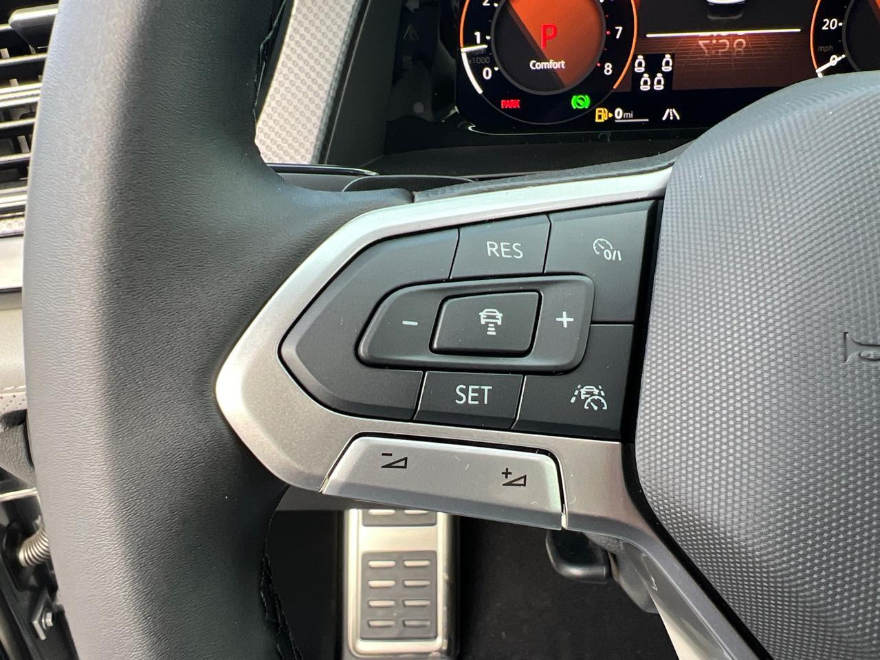 2025 Volkswagen Atlas 2.0T Peak Edition SE Hagerstown MD